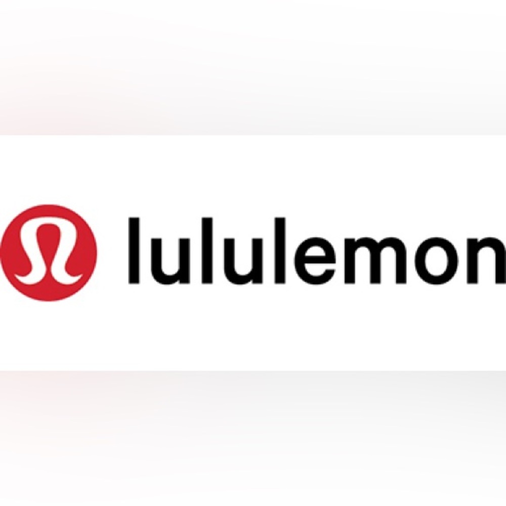 Lululemon 💢 Closet Section